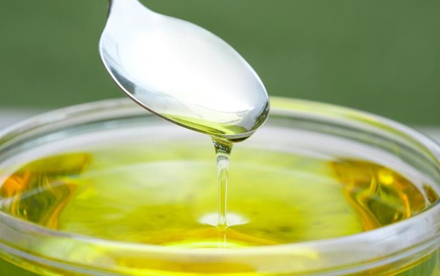 گرداندن روغن می تواند پلاک و ژنژیویت را کاهش دهد.
